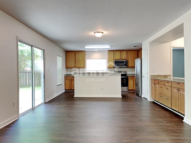 Foto del edificio - 880 Collinswood Dr