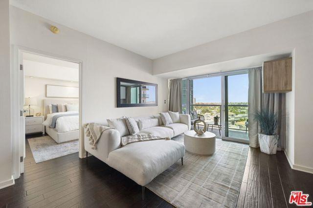 Foto del edificio - 13700 Marina Pointe Dr