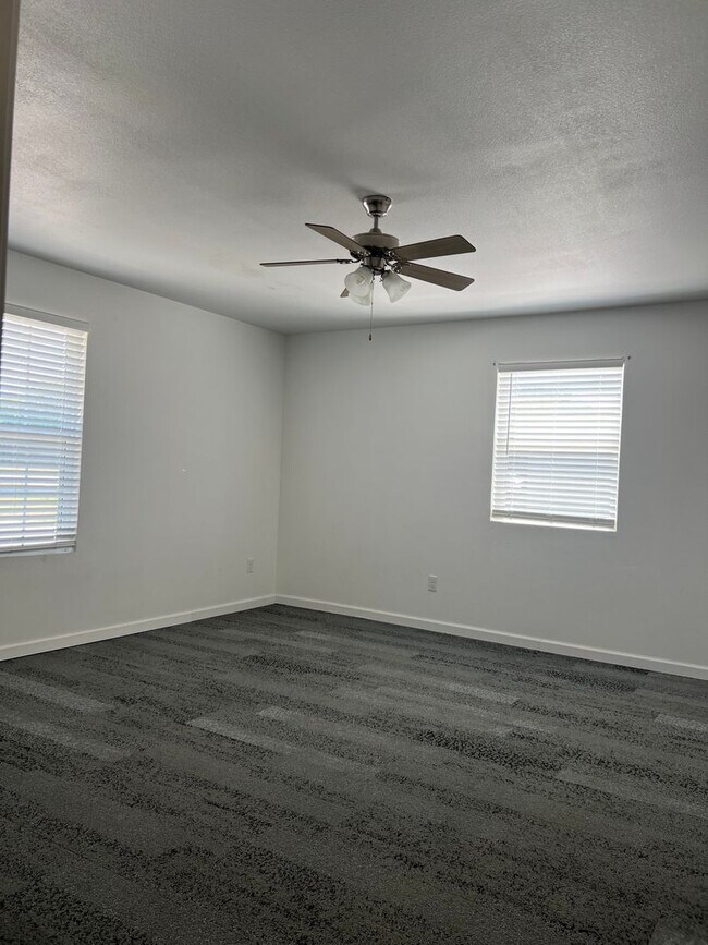 Foto del edificio - 4400 N Swede Ln