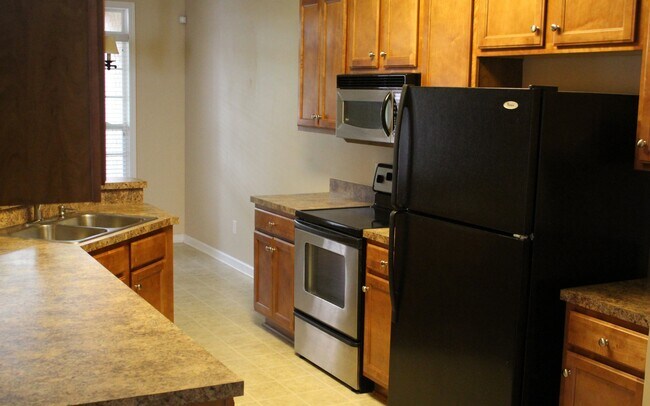 Building Photo - 125 Belmont Cir