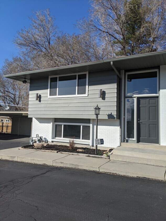 3560 1300 E, Millcreek, UT 84106 Townhouse for Rent in Millcreek, UT