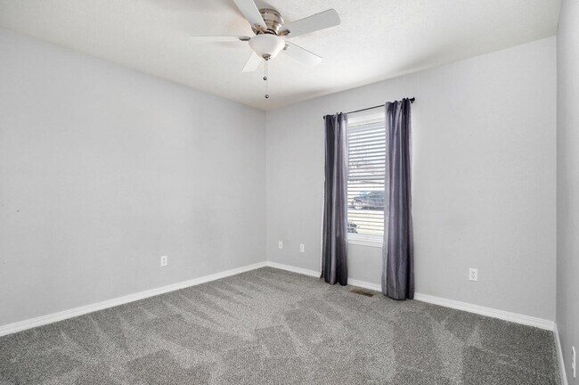 Foto del edificio - 3891 S Hillsdale Ave