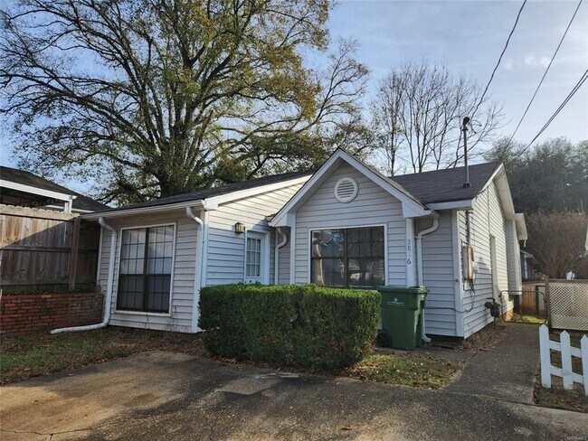 Building Photo - 3816 Perry Hill Ct