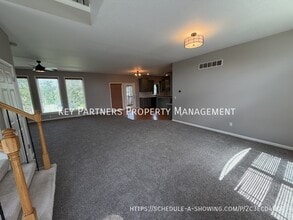 Building Photo - 1004 NW 113 St