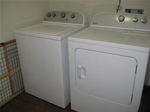 Foto del edificio - 14208 Cottingham Dr