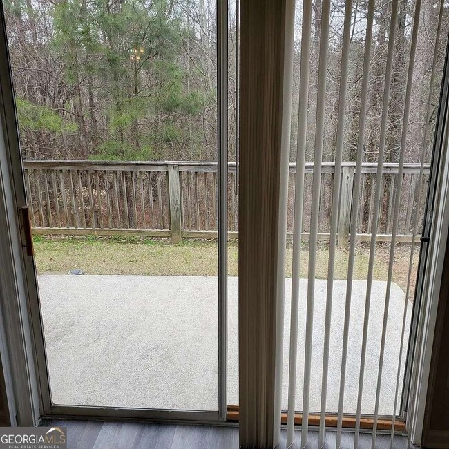Building Photo - 1584 Park Grove Dr