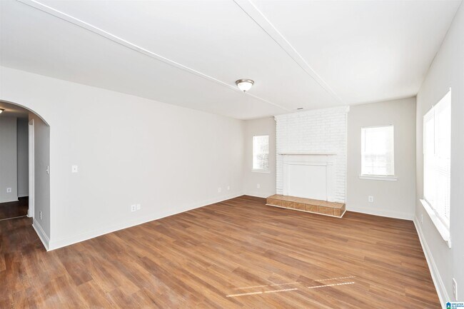 Foto del edificio - 3300 King St