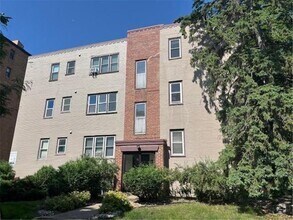 Building Photo - 3144 W Bde Maka Ska Blvd