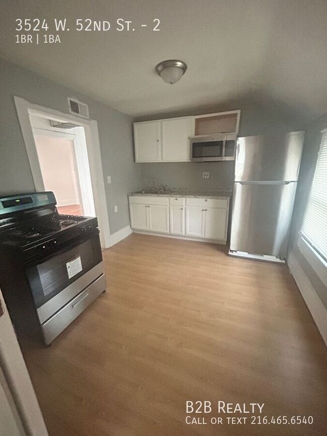 Building Photo - 3524 W 52nd St