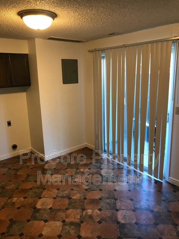Foto del edificio - 674 W Idaho Ave