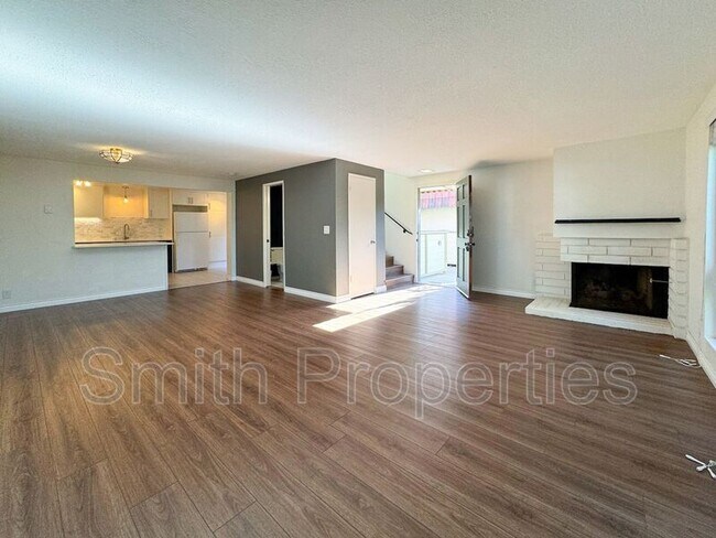 Building Photo - 41 Cresta Verde Drive