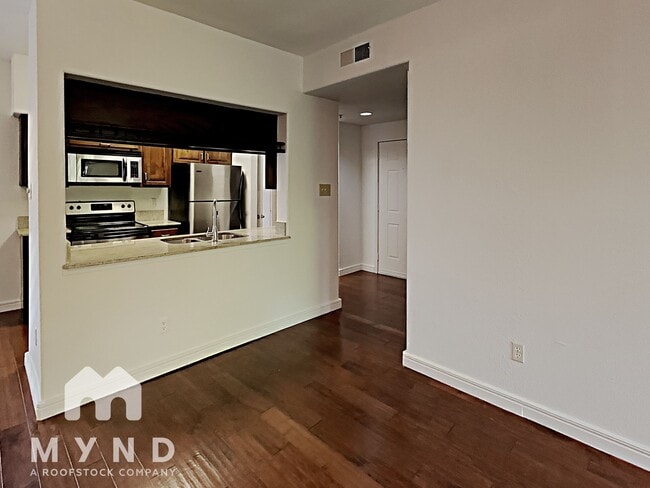 Building Photo - 9747 Whitehurst Dr