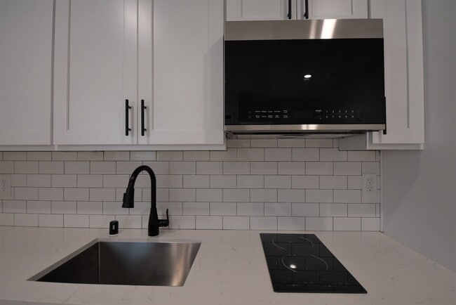 Building Photo - 4201 Arch Dr