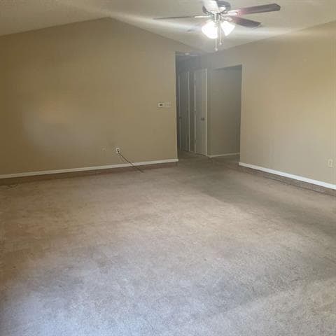 Building Photo - 2925 Portales Dr