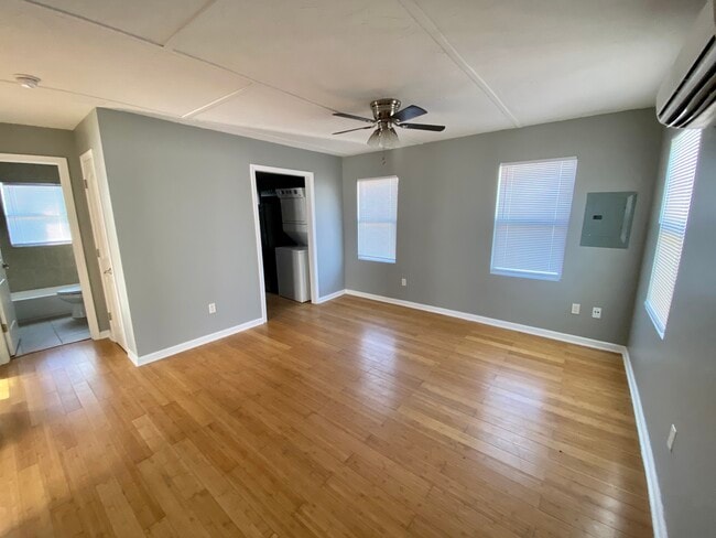 Photo - 413 S Hill Ave Apartment