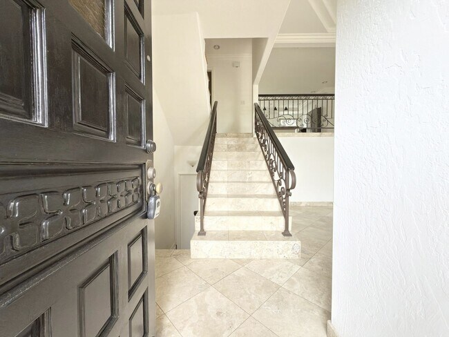 Foto del edificio - Beautiful Townhome on The Legends Golf Cou...