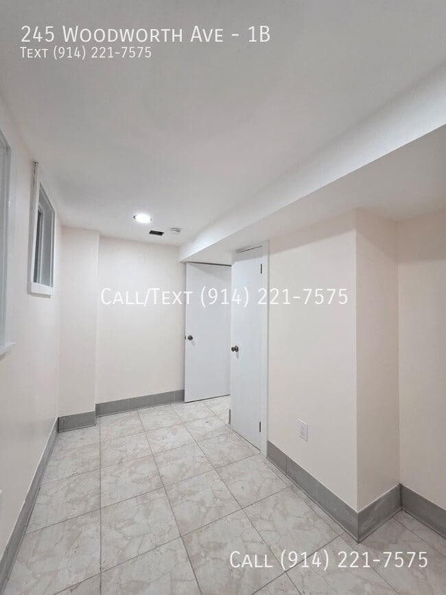 Building Photo - 245 Woodworth Ave