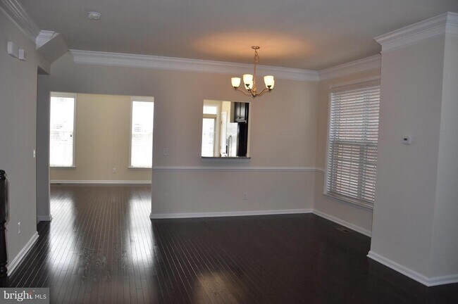 Foto del edificio - 9244 Prescott Ave