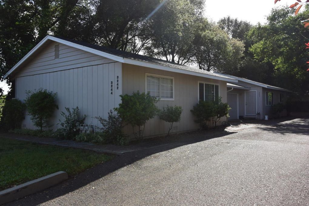 Primary Photo - 3244 Lawrence Rd