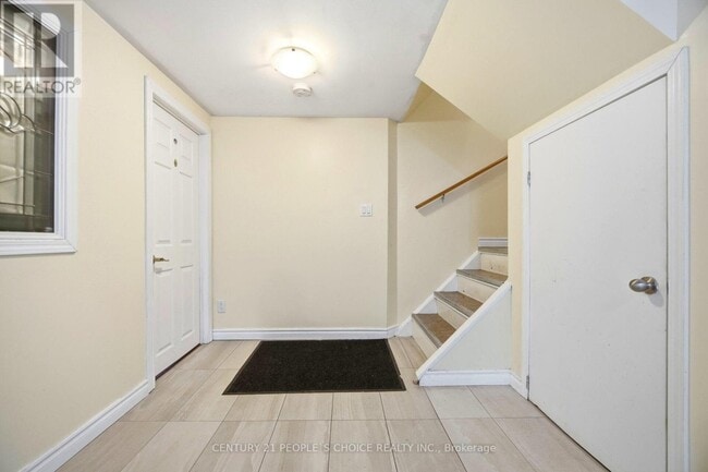 Building Photo - 30 Ordway Rd