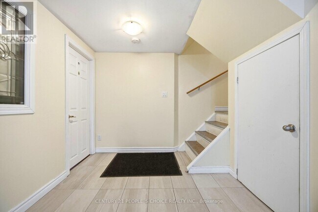 Photo du bâtiment - 30 Ordway Rd