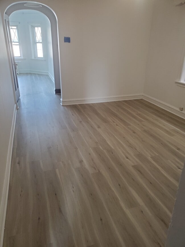 Dining Room - 5443 W 64th St