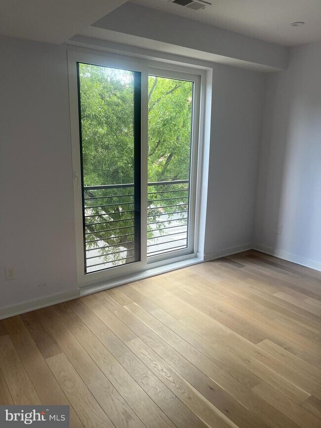 Foto del edificio - 7700 Georgia Ave