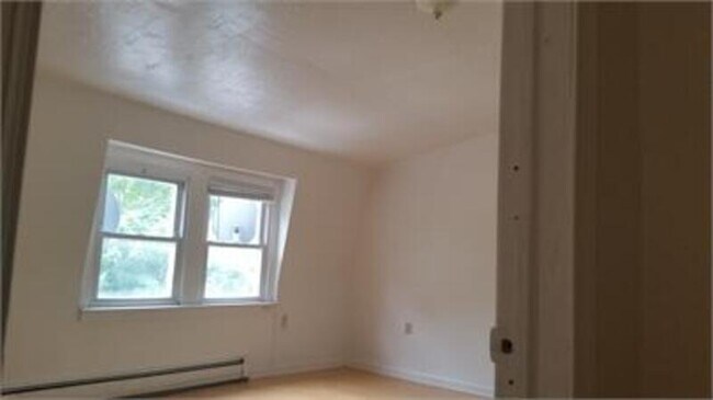 Building Photo - 2311 Perkiomen Ave