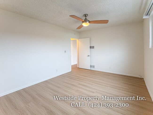 Building Photo - La Traviata