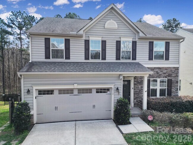 Building Photo - 6710 Carradale Way