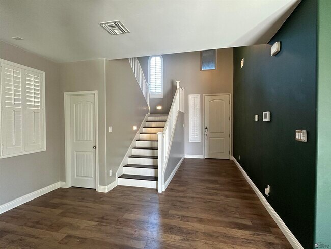 Foto del edificio - 6569 E 34th Ln