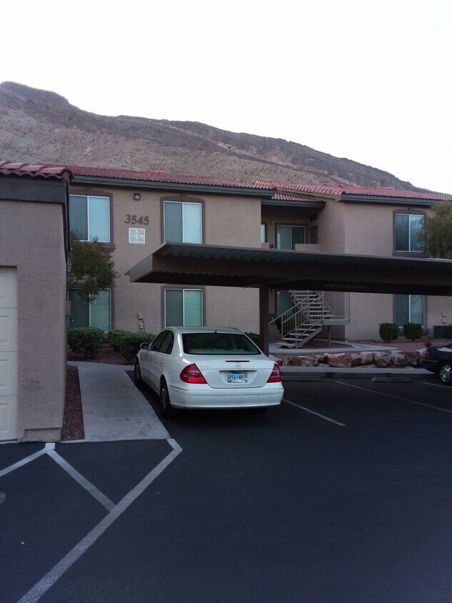 Primary Photo - 3545 Cactus Shadow St