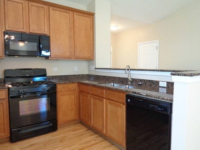 Building Photo - 1400 Bridgehampton Dr