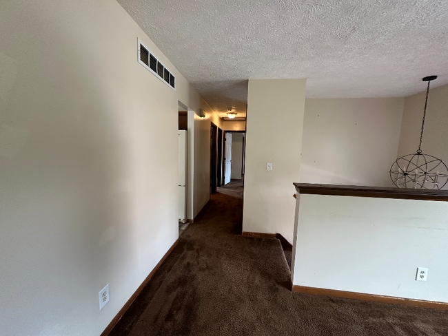 Building Photo - 5704 Selfridge Blvd