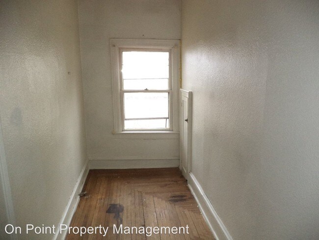 Foto del edificio - 3 br, 1 bath Apartment - 16 Maple Ave