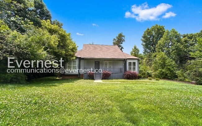 Foto del edificio - Limited Time Special Offer / Cozy 3 bed 2 bath Home Fenced Yard, Deck, Spacious Garage / Availabl...