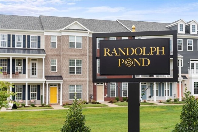 Foto del edificio - 13756 Randolph Pond Ln