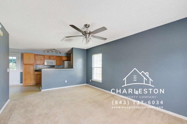 Building Photo - 222 Maypop Dr