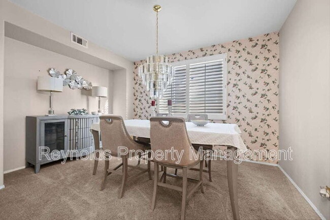 Foto del edificio - 38276 Pine Creek Pl