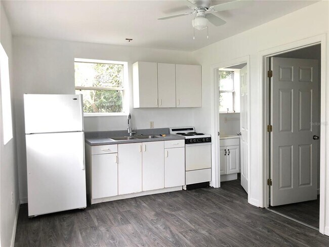 Building Photo - 12838 Florida Ave