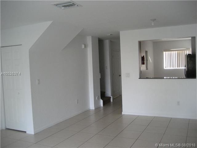 Building Photo - 6631 Winfield Blvd