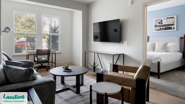 Building Photo - 3237 Memorial Blvd