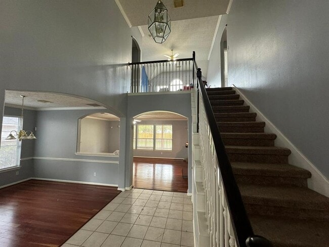 Building Photo - 13835 Desert Canyon Dr