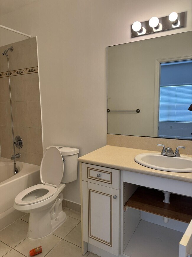 Foto del edificio - 209 Talia Cir