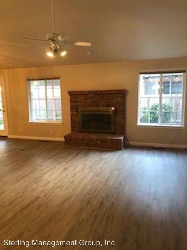 Building Photo - 3 br, 2 bath House - 1763 Cambridge Oaks Dr