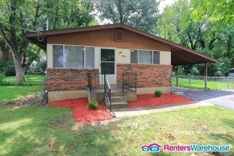 Primary Photo - 56 Cady Dr