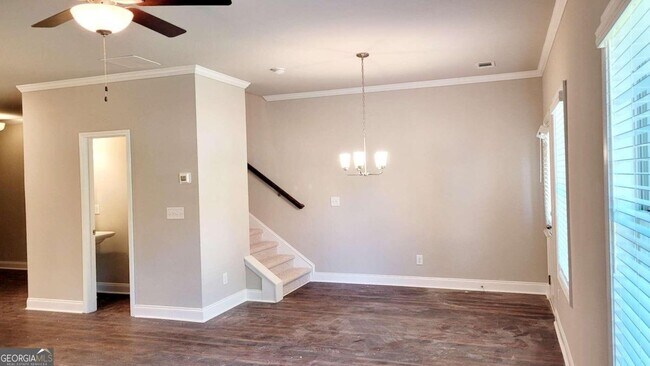 Building Photo - 4391 Fulson Dr