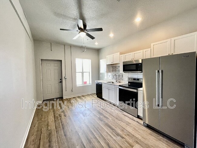 Building Photo - 740 Washington Blvd