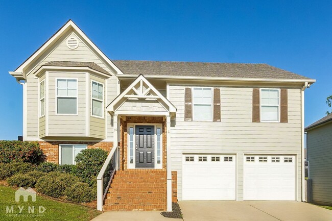 Building Photo - 30 Crestbrook Dr