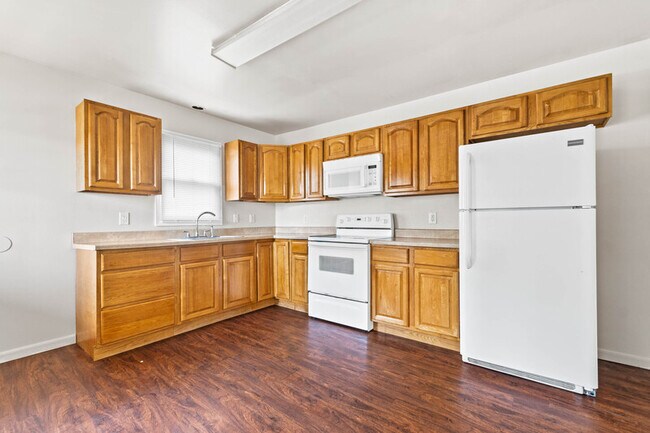 Building Photo - 500 Hessian Ave